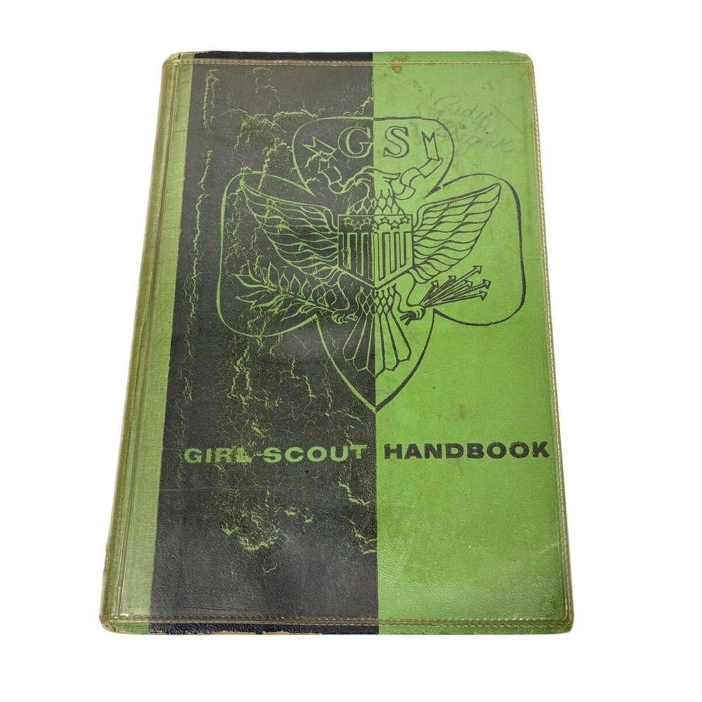 Vintage 1959 Girl Scout Handbook 20th Impression Hardback Worn Cover Notes